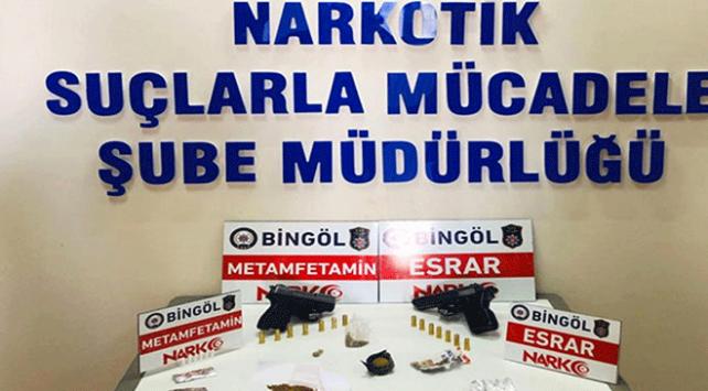 Bingöl ve İstanbulda zehir tacirlerine operasyon