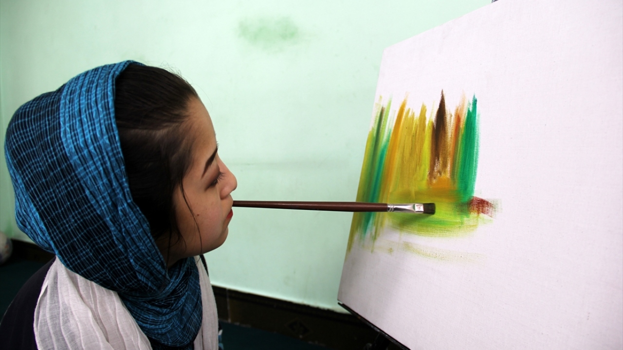 Sanatını Türkiye`de icra etmek istiyor