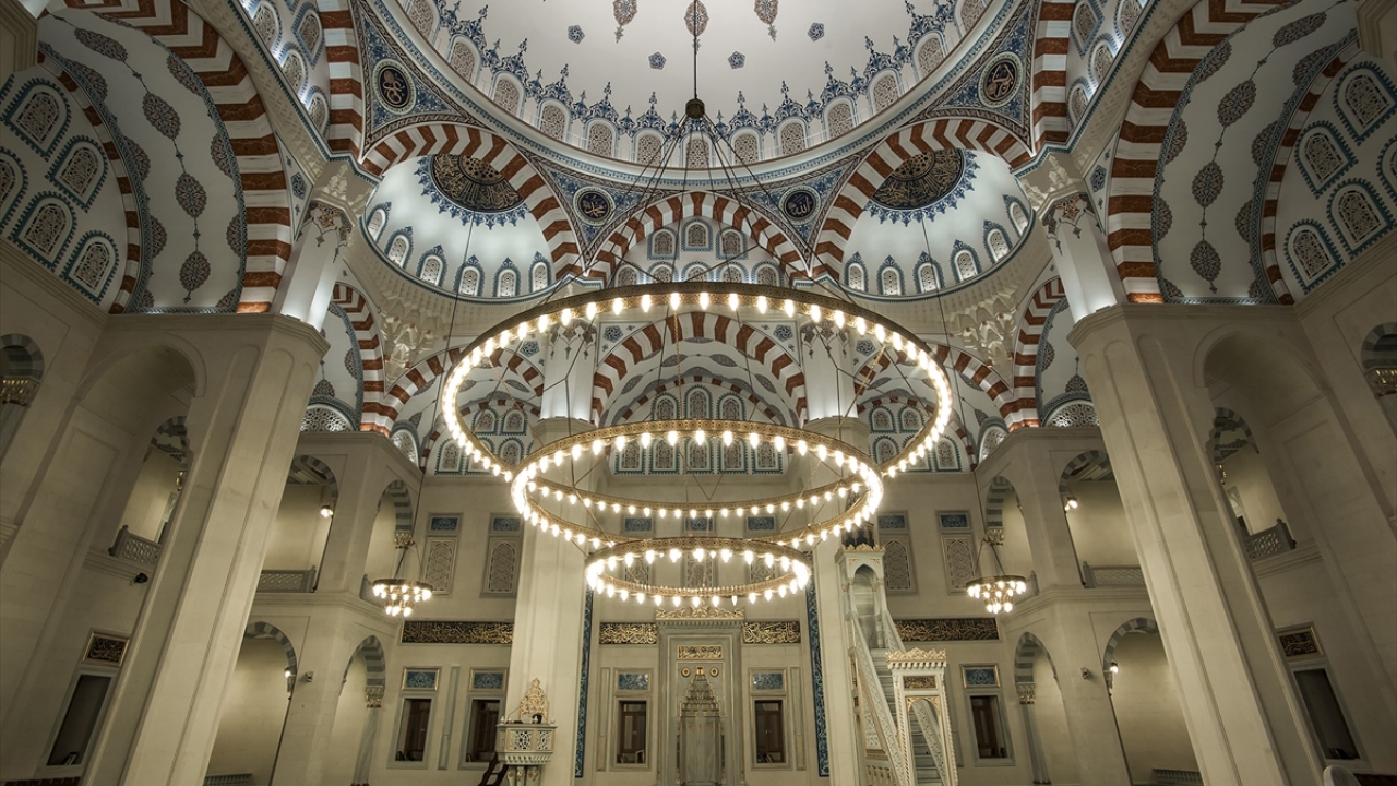 "Gençlerin bu işe gönül verip devam ettirmeleri lazım"