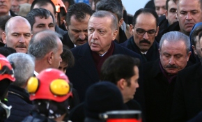 Cumhurbaşkanı Erdoğan deprem bölgesinde