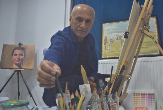 Iraklı eski general, resim atölyesi hayalini Türkiyede gerçekleştiriyor