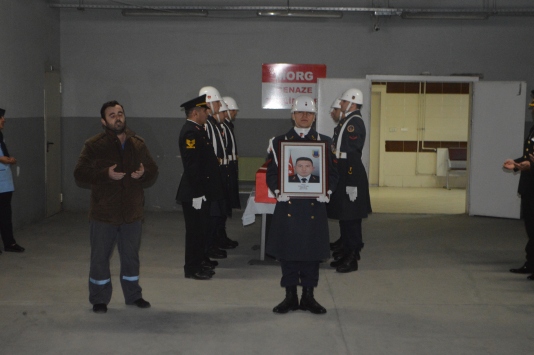 Afyonkarahisarda temizlediği silah ateş alınca yaralanan uzman çavuş hayatını kaybetti