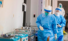 Virüsün merkezi Vuhan'da gerginlik artıyor