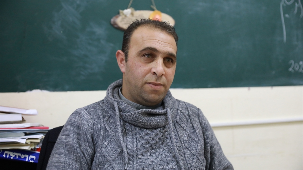 MİSAK sorumlularından Murad Ebu Sabah da İsrail işgali ve Filistinlilerin göç etmesi nedeniyle çok sayıda Filistin arşivinin kaybolduğunu dile getirdi.