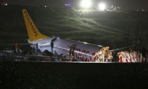 Pistten çıkan uçak neden 3'e bölündü?