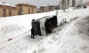 Karabük'te buzlanan yolda kayan işçi servisi devrildi