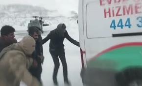 Van'da diyaliz hastası askeri helikopterle hastaneye yetiştirildi