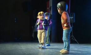 Rafadan Tayfa depremzede çocuklar için sahnedeydi