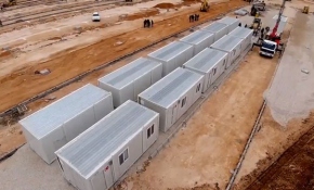 Elazığ'da geçici konaklama merkezi kurulum çalışmaları devam ediyor