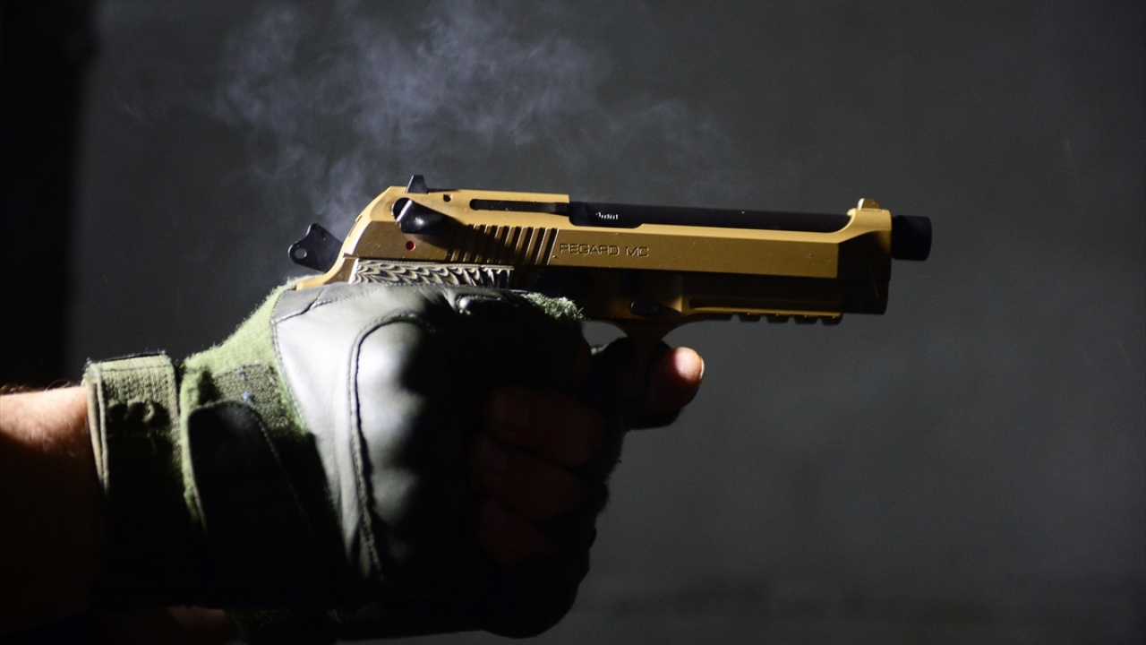 Türkiye`deki yeni fabrika için 8 milyon avroluk yatırım yaptıklarını ifade eden Cürgül, gelecek yıllarda bunun bir benzerini Amerika`da yapmayı amaçladıklarını bildirdi.