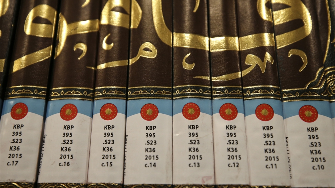 Türkiye`nin en büyük kütüphanesi açılıyor