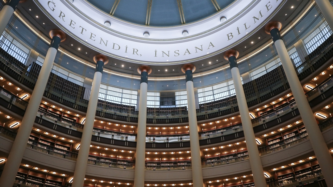 Türkiye`nin en büyük kütüphanesi açılıyor