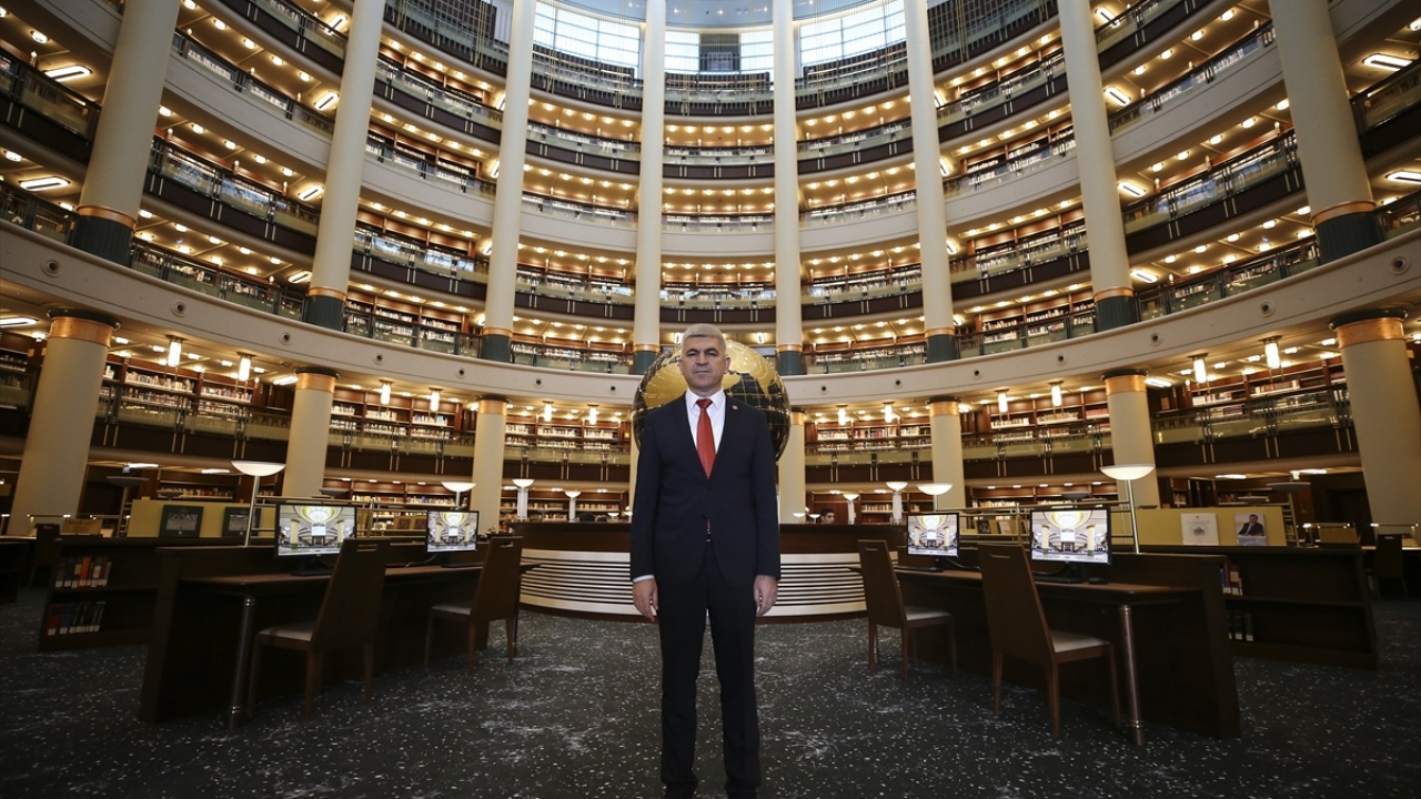 Türkiye`nin en büyük kütüphanesi açılıyor