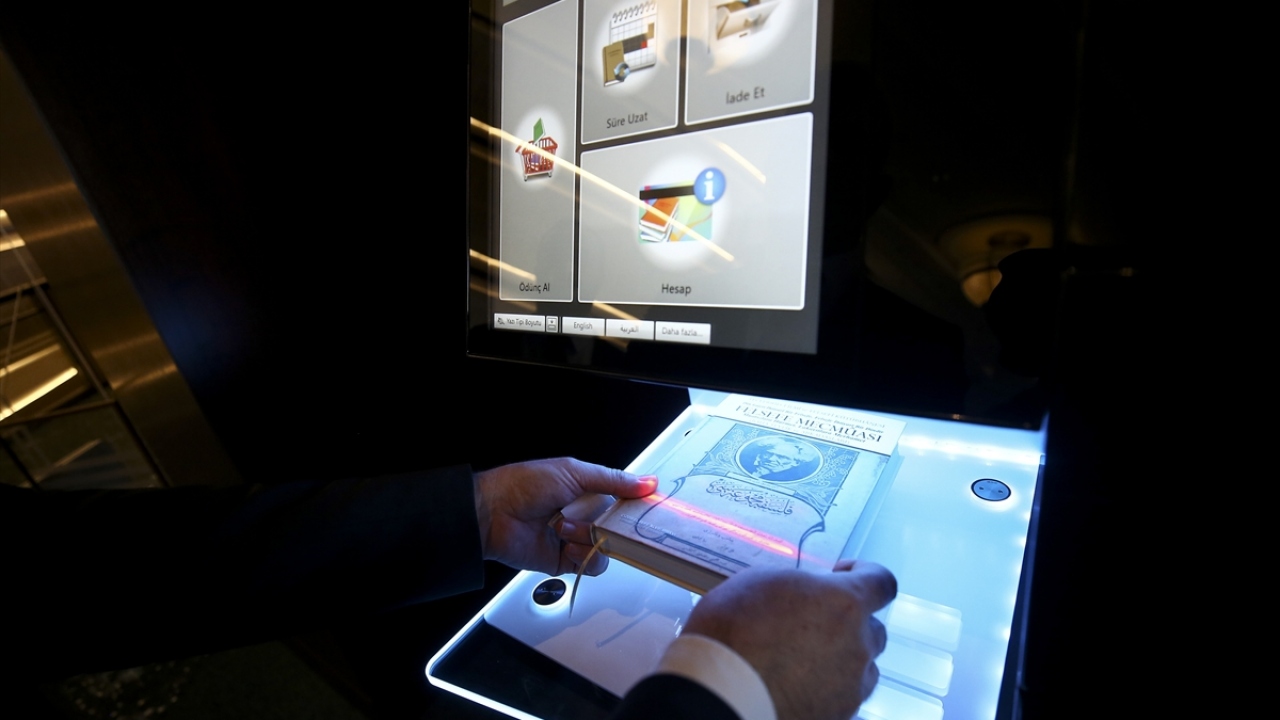 Türkiye`nin en büyük kütüphanesi açılıyor