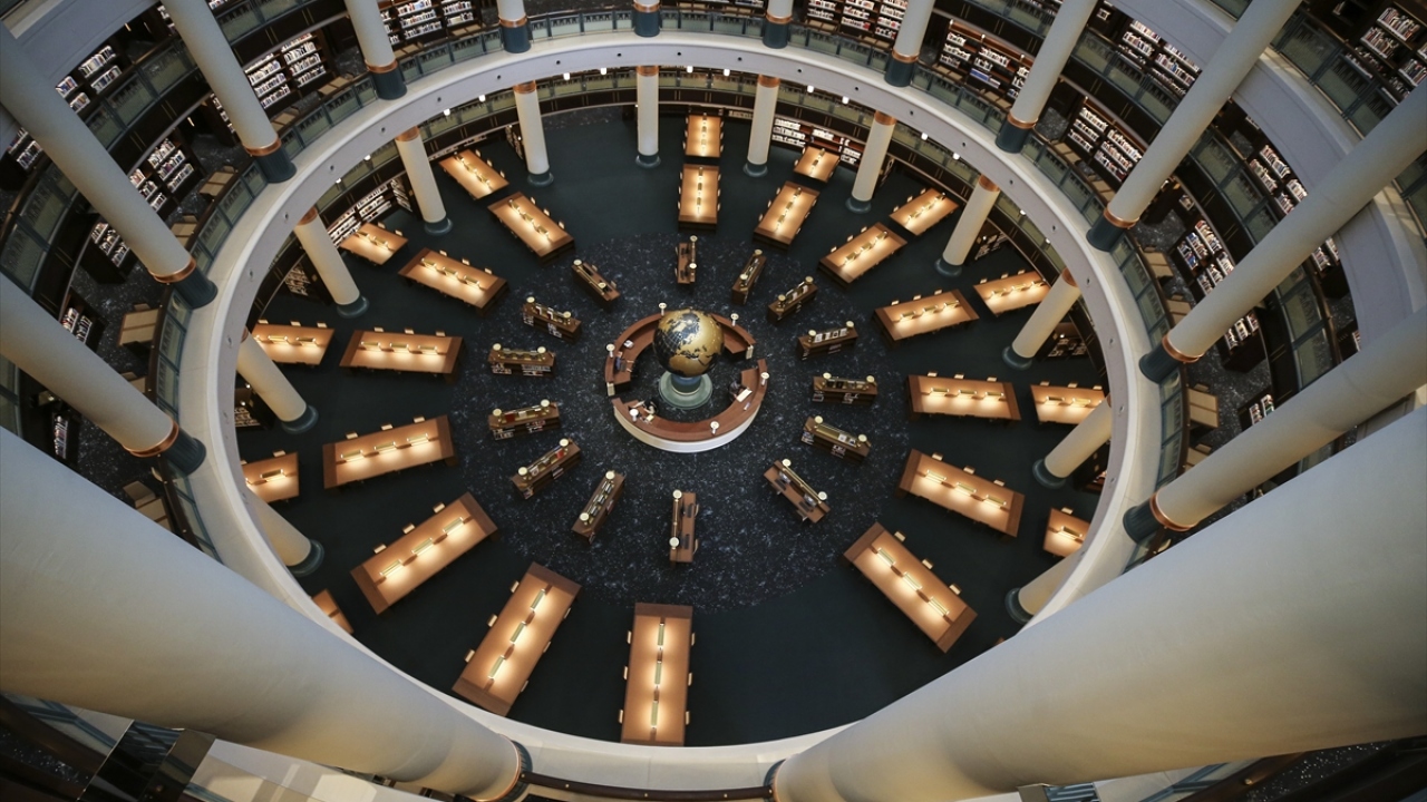 Türkiye`nin en büyük kütüphanesi açılıyor