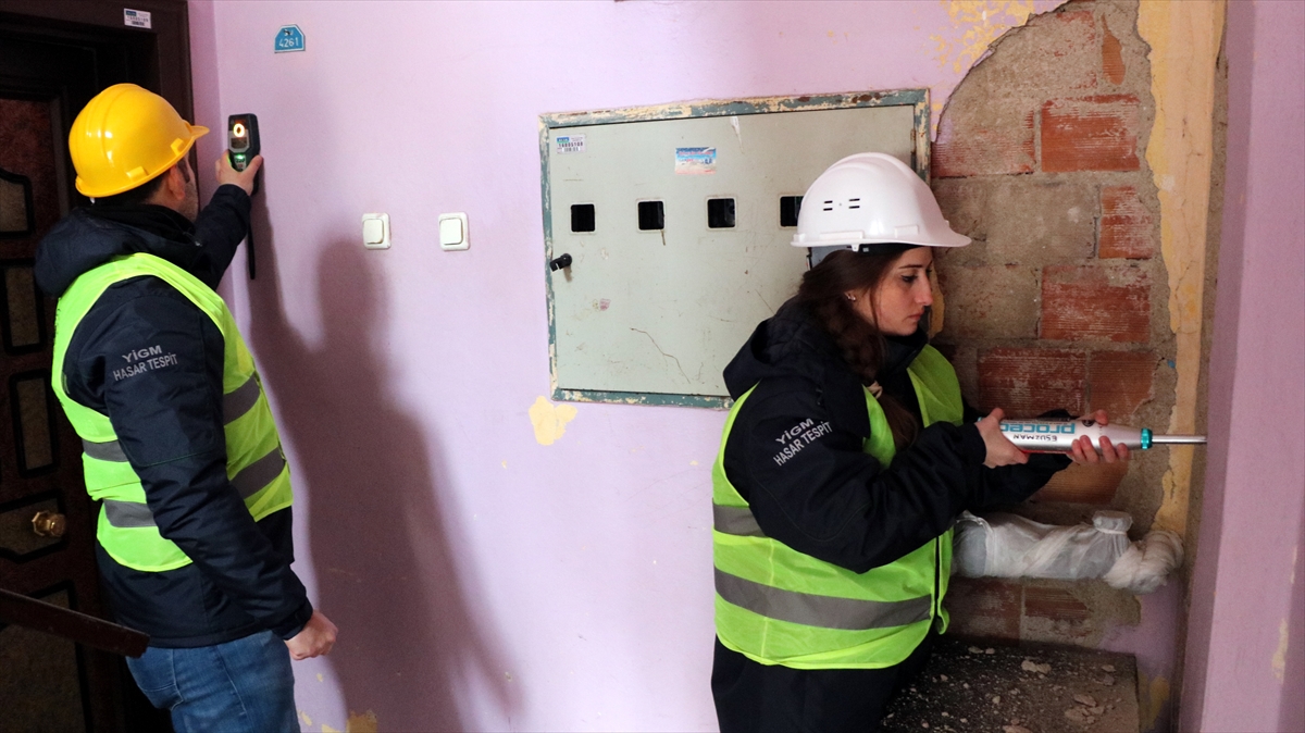 "İlk kez depremi yaşayan bir çocuk olarak çok etkilenmiştim"