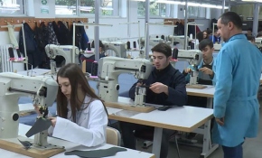 Ayakkabıcılık lisesi öğrencileri sipariş almaya başladı