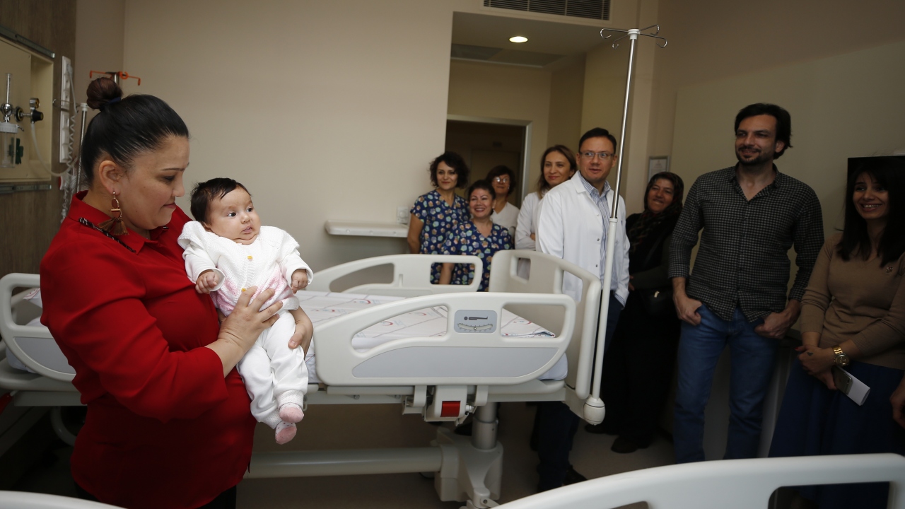 Kemer ilçesinde yaşayan Ümmühan ve Şevki Baydak çifti, 9 yıl önce evlendi. Çift, dünyaya gelen Hasan Ege ismini verdikleri çocuklarından 8 yıl sonra tekrar evlat sahibi olmaya karar verdi.