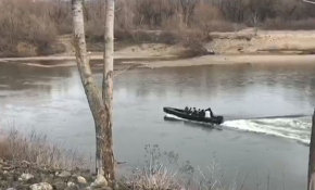 Göçmenler Yunanistan sınırını böyle geçiyor