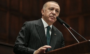 NYT'den Erdoğan'a övgü: Avrupa'nın problemlerini tek başına üstlenen lider