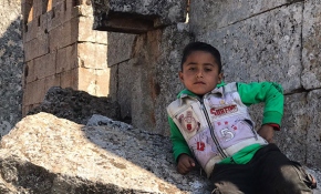 Suriye'de savaştan kaçan siviller, tarihi mekanlarda yaşıyor