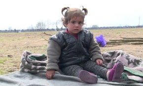 Cumhurbaşkanı Erdoğan'ın dikkat çektiği İdlibli Necla 10 gündür sınırda