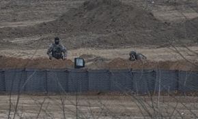 Yunanistan, sınır hattına "siper" kazıyor