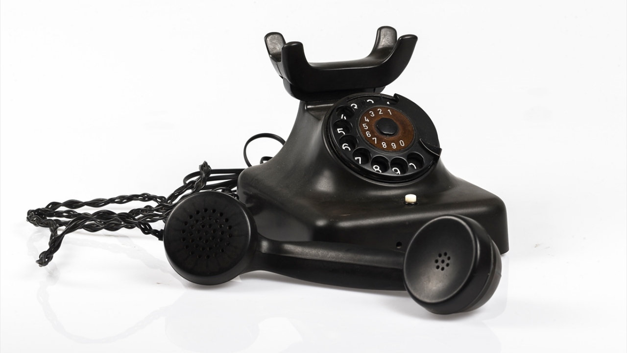 İlk telefon hattı