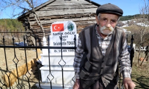 "Bırakıp da gitmek istemedim, kolay mı bırakmak"