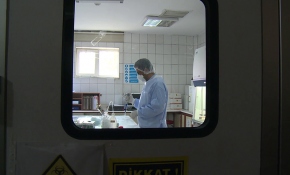 İşte koronavirüs testi yapılan laboratuvar