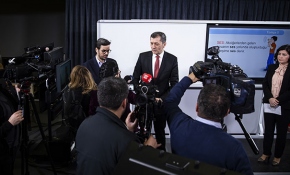 Uzaktan eğitimin ilk dersini Bakan Selçuk verecek