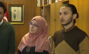 Son sınıf öğrencileri koronavirüsle mücadelede gönüllü