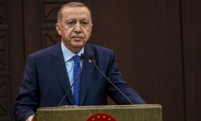 Cumhurbaşkanı Erdoğan'dan sağlık personeline teşekkür