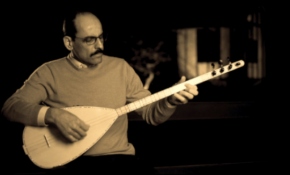 İbrahim Kalın, halk ozanı Aşık Veysel'e ithafen türkü seslendirdi