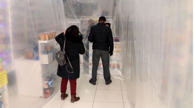 Eczacılardan koronavirüse brandalı önlem