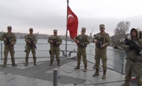 Mehmetçik'ten vatandaşa 'evde kal' çağrısı