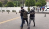 Adın cinayete karıştı yalanıyla yaşlı kadını dolandıran 2 kardeş tutuklandı