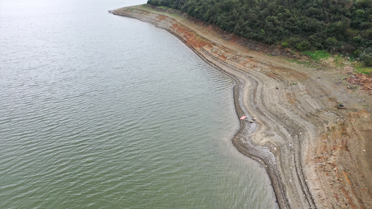 İstanbul Su ve Kanalizasyon İdaresi verilerine göre, kente su sağlayan barajlardaki doluluk oranı 65,13 olarak ölçüldü. 