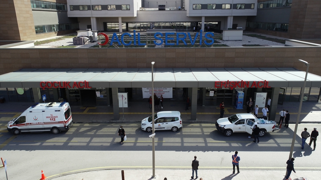 Covid-19`la mücadelede "kan değişimi" modeli üzerinde çalışılıyor