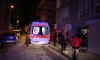 İzmir'de evinde yalnızken doğum sancıları başlayan kadının yardımına sağlık ekipleri yetişti