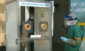 Temassız numune alma kabini Bursa'da hizmete girdi