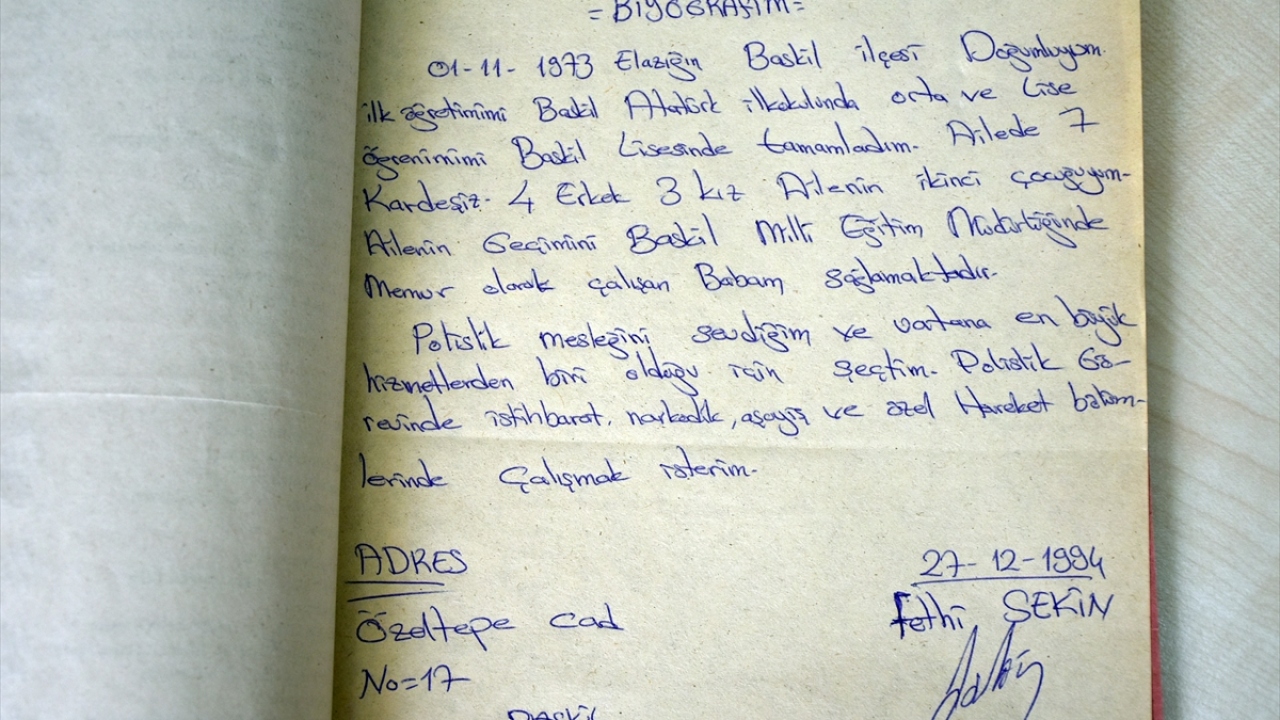 "Polisliği vatana en büyük hizmetlerden biri olduğu için seçtim"