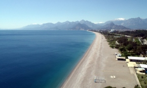 Şehirler en sessiz günlerini yaşıyor