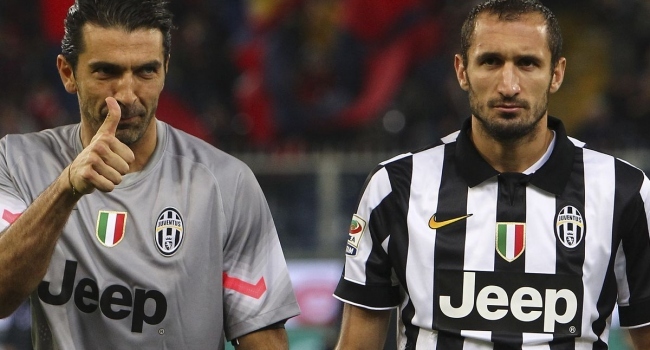 Buffon ve Chiellini'ye yeni sözleşme
