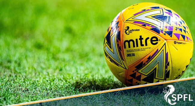 İskoçya'da alt ligler iptal edildi