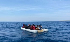 Ölüme terk edilen göçmenleri Türk Sahil Güvenlik ekipleri kurtardı