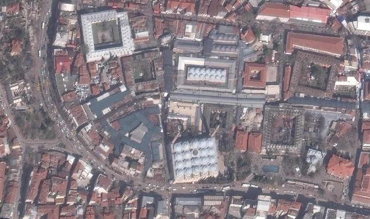 (Bursa Ulu Cami ve Kapalıçarşı civarı/09.03.2020)