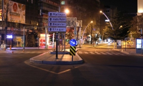 Ankara'da cadde ve sokaklar boş kaldı