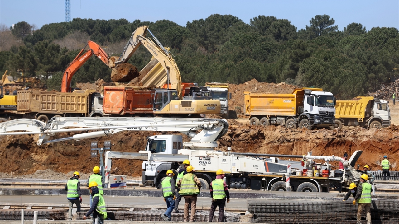 Hastane; salgın, deprem ve her türlü afette güçlü bir sağlık alt yapısı oluşturacak.