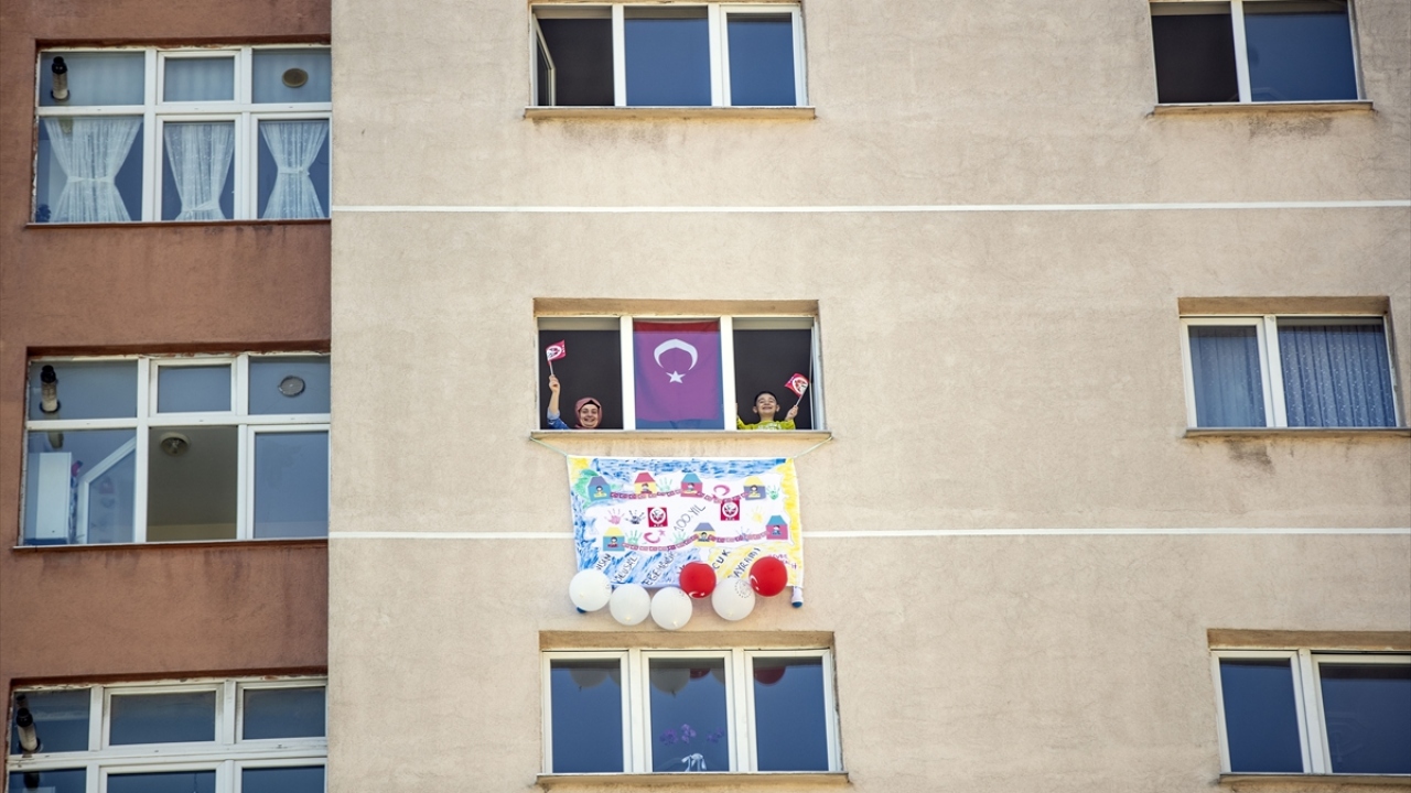 Etkinliğe öğrencilerden Mert Kayra Kahriman ve ailesi de katıldı.